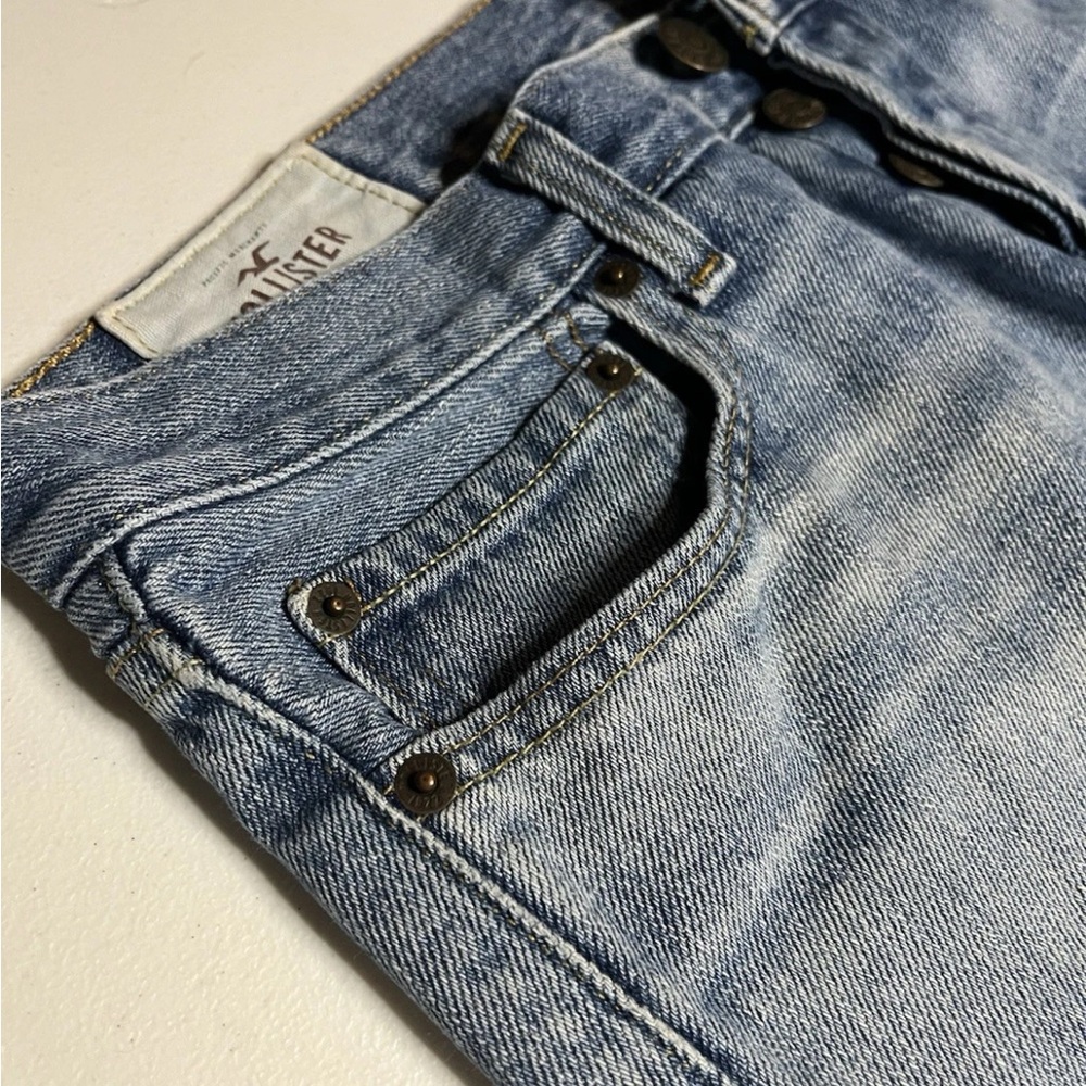 Hollister Men Light Wash Straight Leg Button Fly Authentic Denim Jeans 29 Inseam - Picture 4 of 12